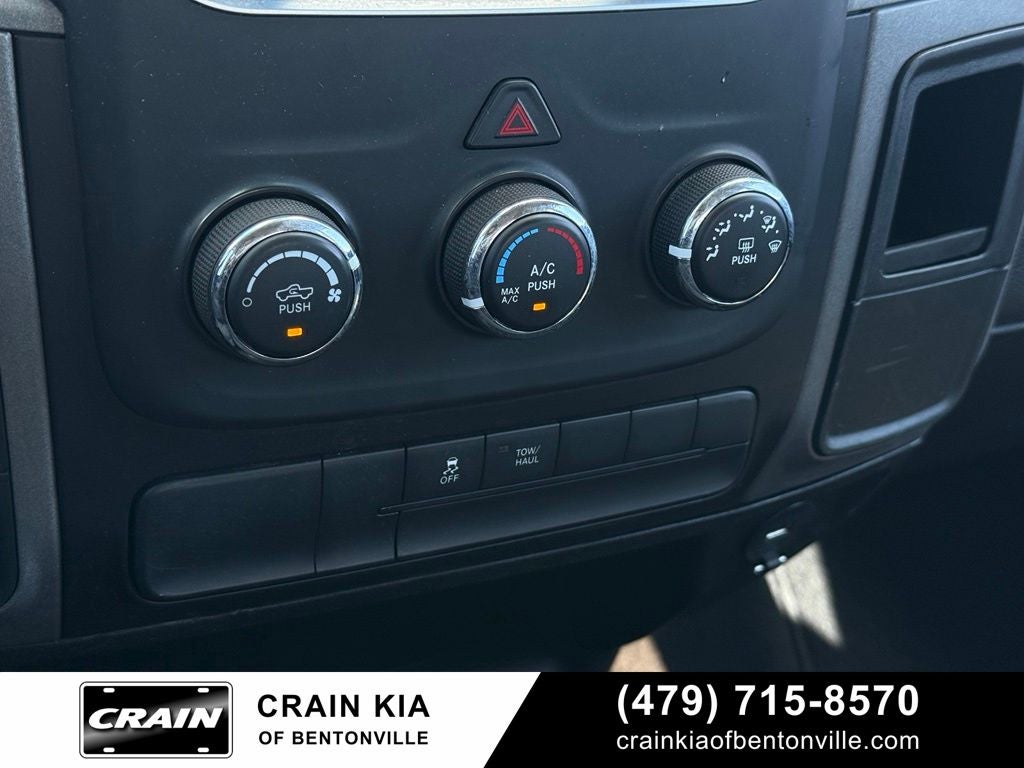 2020 RAM 1500 Classic Tradesman - CLEAN CARFAX / ONE OWNER