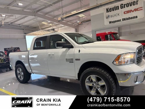 2019 RAM 1500 Classic Big Horn - 4WD / CLEAN CARFAX / LIFTED!