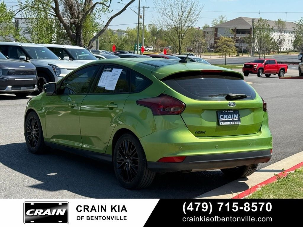 2018 Ford Focus Titanium - SUNROOF / CLEAN CARFAX / LOW MILES!