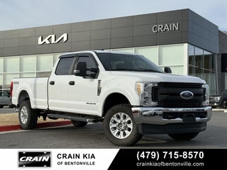 2019 Ford F-250SD XL - 4WD / CLEAN CARFAX