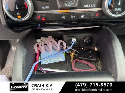 2022 Ford Escape SEL - AWD / CLEAN CARFAX