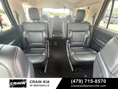 2025 Ford Expedition Platinum - 4WD / PANORAMIC SUNROOF / ONE OWNER