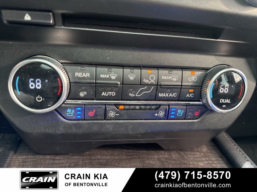 2018 Ford Expedition Limited - 4WD / PANORAMIC SUNROOF / DUAL DVD