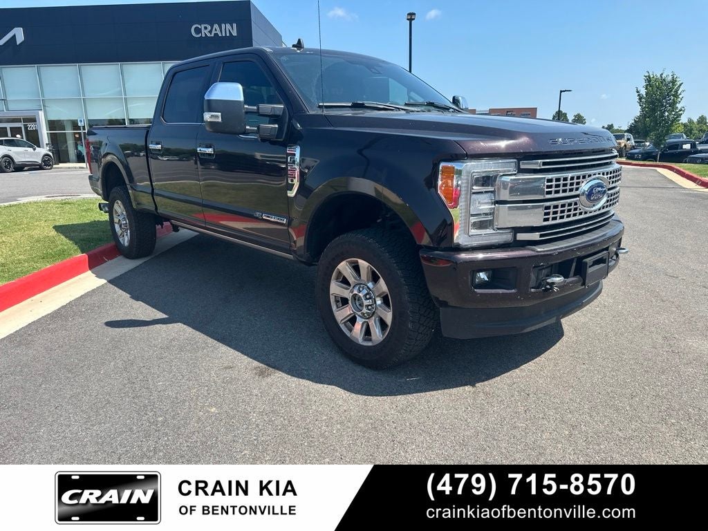 2019 Ford F-250SD Platinum - 4WD / PANORAMIC SUNROOF / ONE OWNER