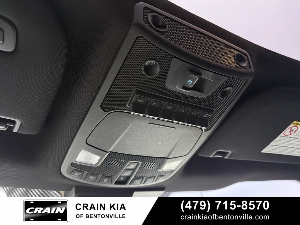 2021 Ford F-450SD Platinum - 4WD / PANORAMIC SUNROOF / $30K LIFT / WHEELS