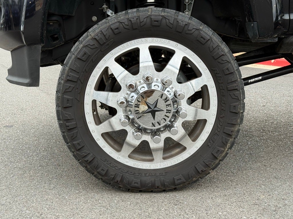 2021 Ford F-450SD Platinum - 4WD / PANORAMIC SUNROOF / $30K LIFT / WHEELS