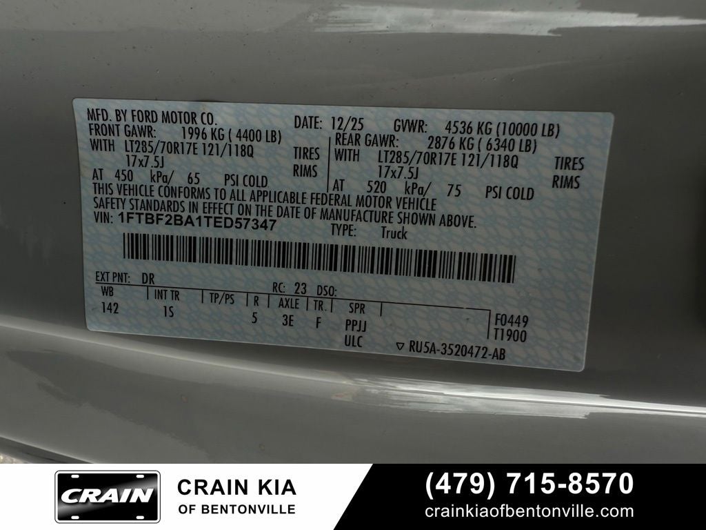 2026 Ford F-250SD XL - 4WD / CLEAN CARFAX / ONE OWNER