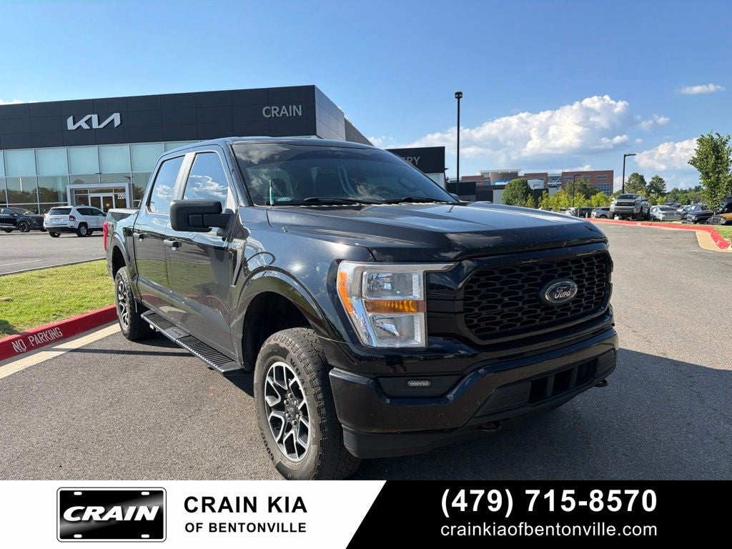 2022 Ford F-150 XL - 4WD / CLEAN CARFAX / ONE OWNER