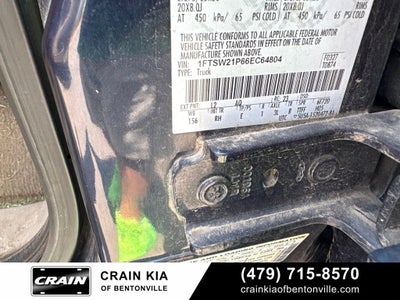 2006 Ford F-250SD XL - WHOLESALE / 4WD / CLEAN CARFAX