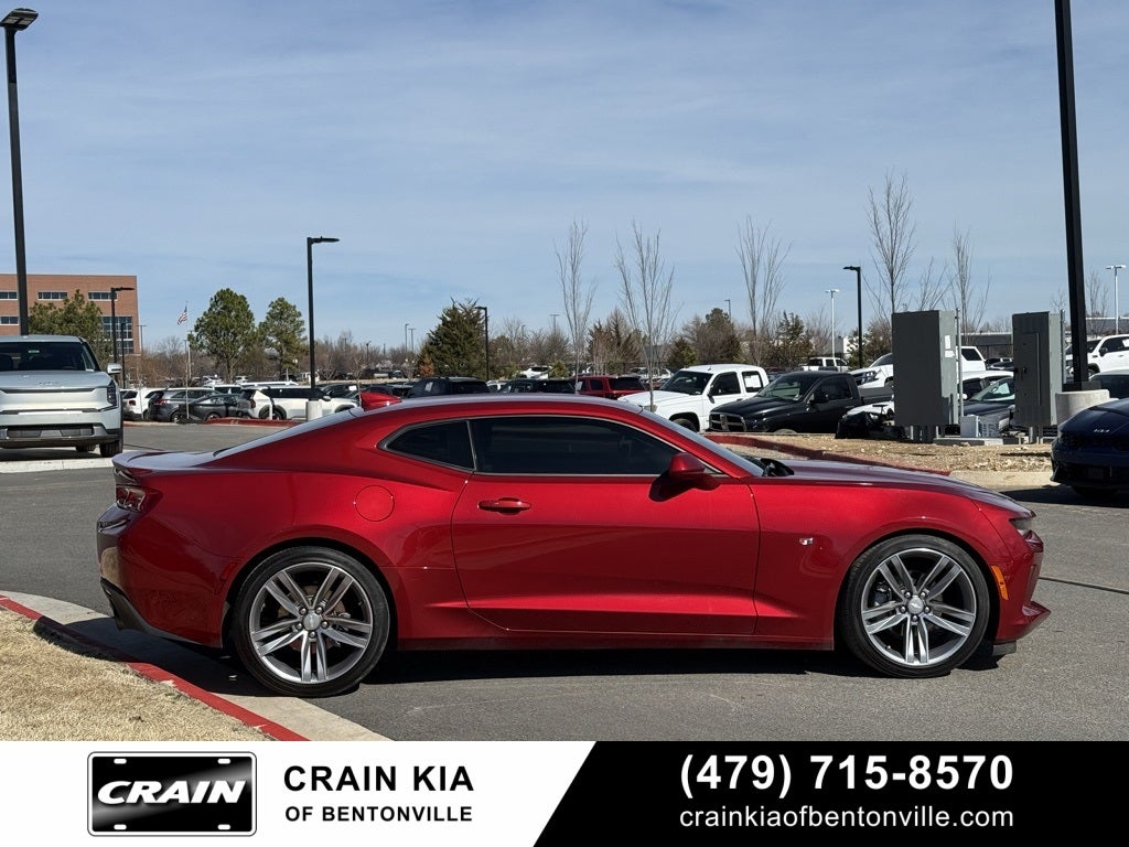 2017 Chevrolet Camaro 1LT - CLEAN CARFAX