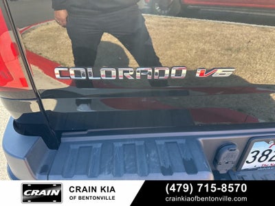 2017 Chevrolet Colorado Z71 - 4WD / CLEAN CARFAX HISTORY