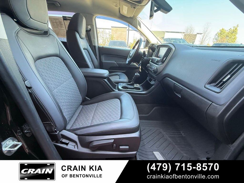 2017 Chevrolet Colorado Z71 - 4WD / CLEAN CARFAX HISTORY