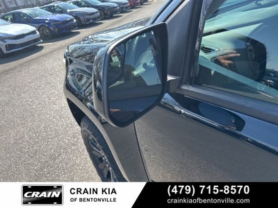 2017 Chevrolet Colorado Z71 - 4WD / CLEAN CARFAX HISTORY