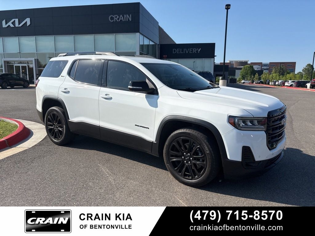 2023 GMC Acadia SLT - CLEAN CARFAX / ONE OWNER