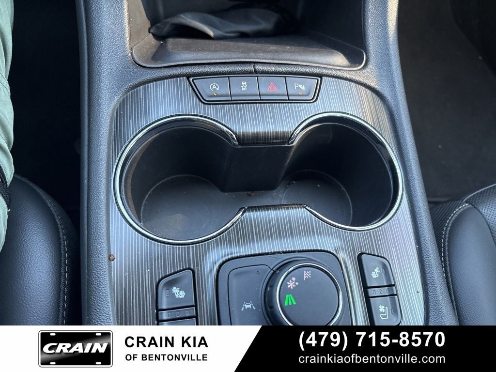 2023 GMC Acadia SLT - CLEAN CARFAX / ONE OWNER