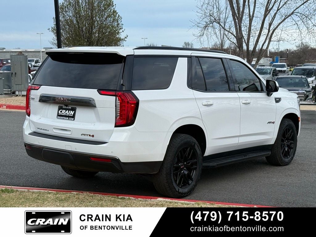 2024 GMC Yukon AT4 - 4WD / PANORAMIC SUNROOF / CLEAN CARFAX