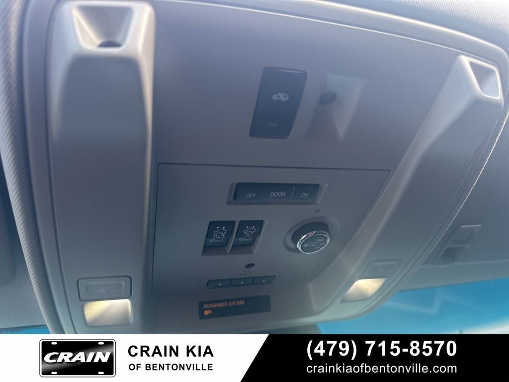 2017 GMC Yukon Denali - 4WD / ONE OWNER / SUNROOF