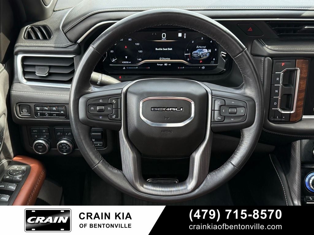 2023 GMC Yukon Denali Ultimate - 4WD / $95,545 MSRP / PANO ROOF / DVD