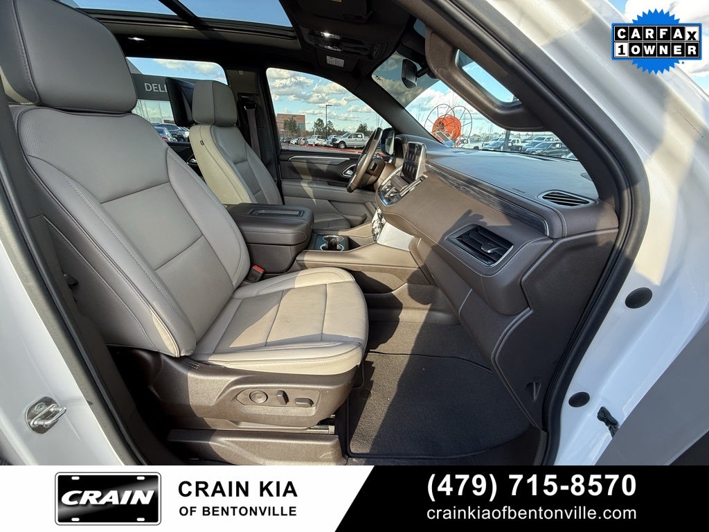 2021 GMC Yukon XL SLT - 4WD / PANORAMIC SUNROOF / ONE OWNER
