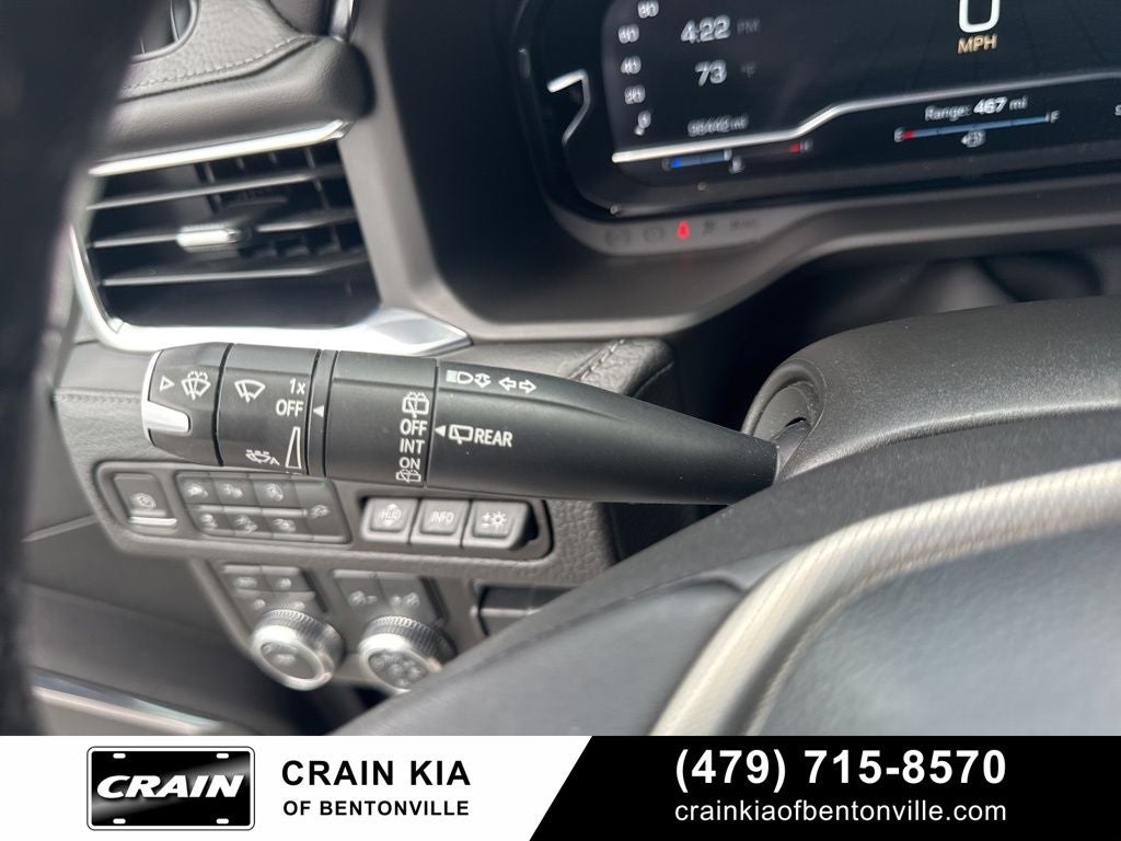 2022 GMC Yukon XL Denali - 4WD / CLEAN CARFAX