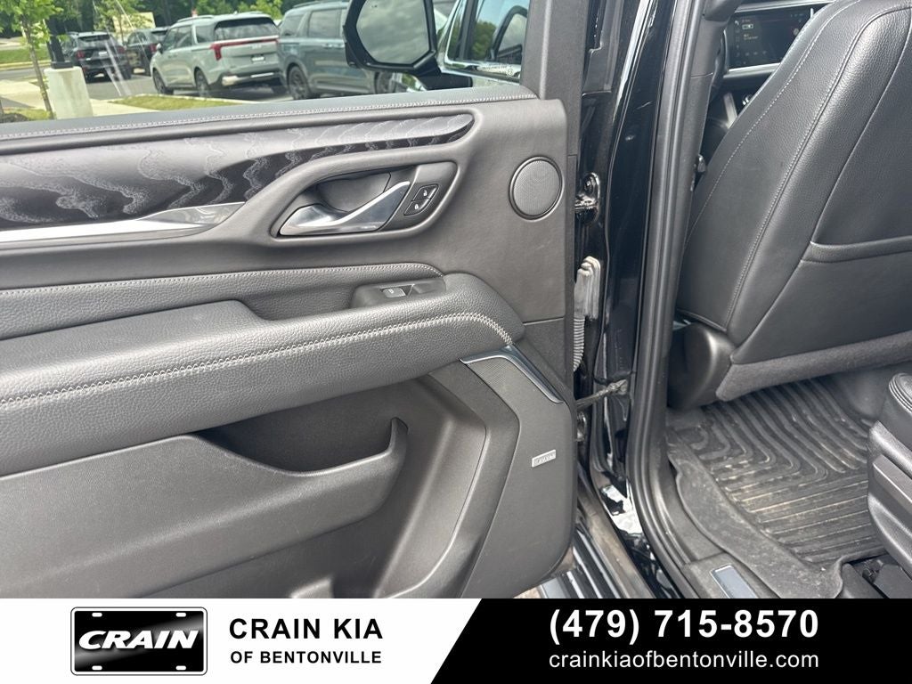 2022 GMC Yukon XL Denali - 4WD / CLEAN CARFAX