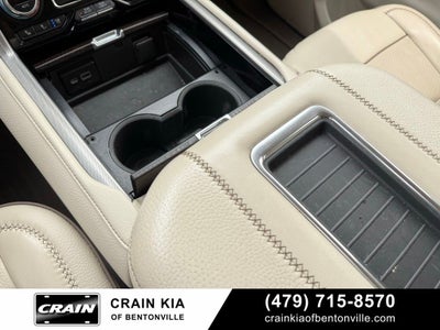 2022 GMC Yukon XL Denali - 4WD / CLEAN CARFAX / ONE OWNER
