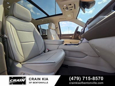 2024 GMC Yukon XL Denali - 4WD / PANORAMIC SUNROOF / ONE OWNER
