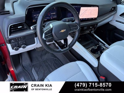 2025 Chevrolet Suburban Premier - 4WD / PANORAMIC SUNROOF / CLEAN CARFAX