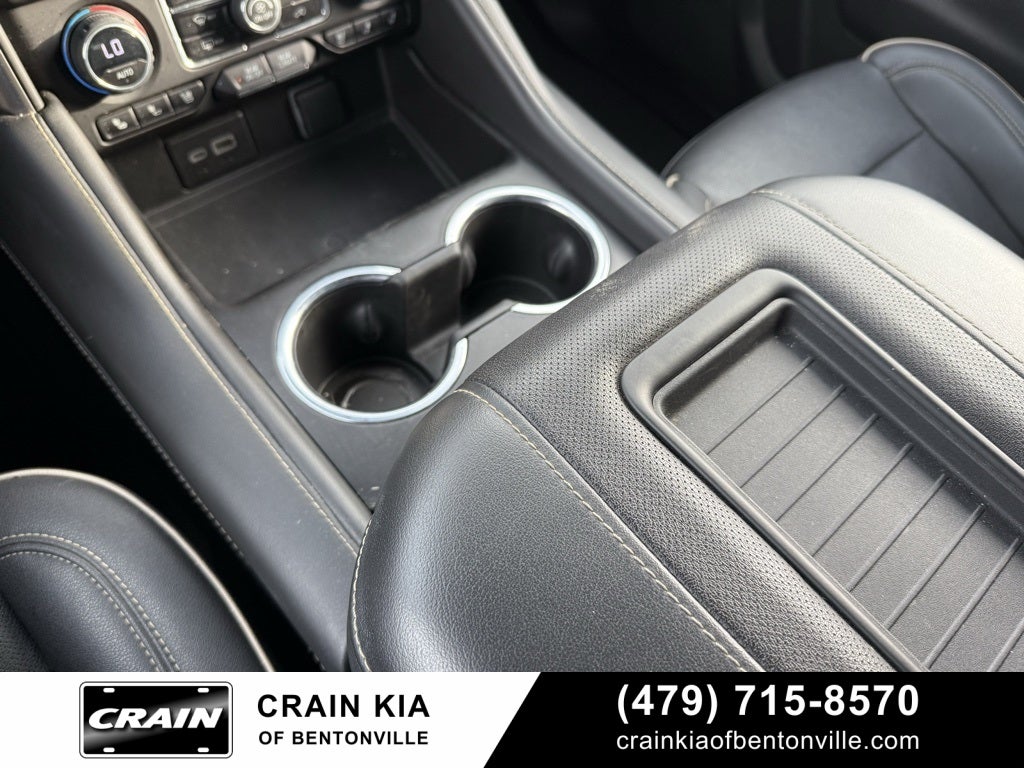 2023 Chevrolet Suburban Premier - 4WD / CLEAN CARFAX HISTORY