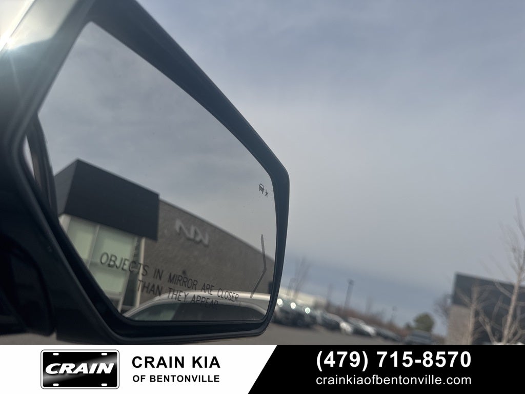 2015 Chevrolet Suburban LTZ - 4WD / SUNROOF / DVD / CLEAN CARFAX