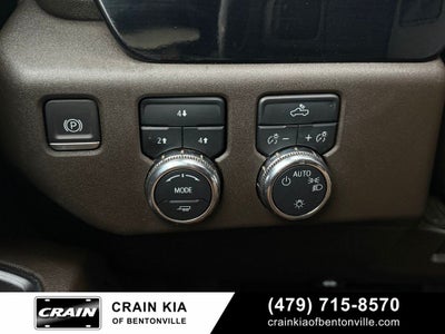 2024 GMC Sierra 2500HD SLE - 4WD / CLEAN CARFAX / ONE OWNER