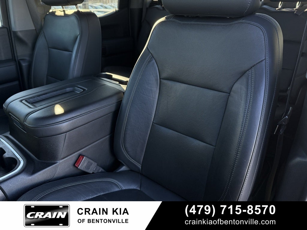 2020 GMC Sierra 1500 SLT - 4WD / CLEAN CARFAX