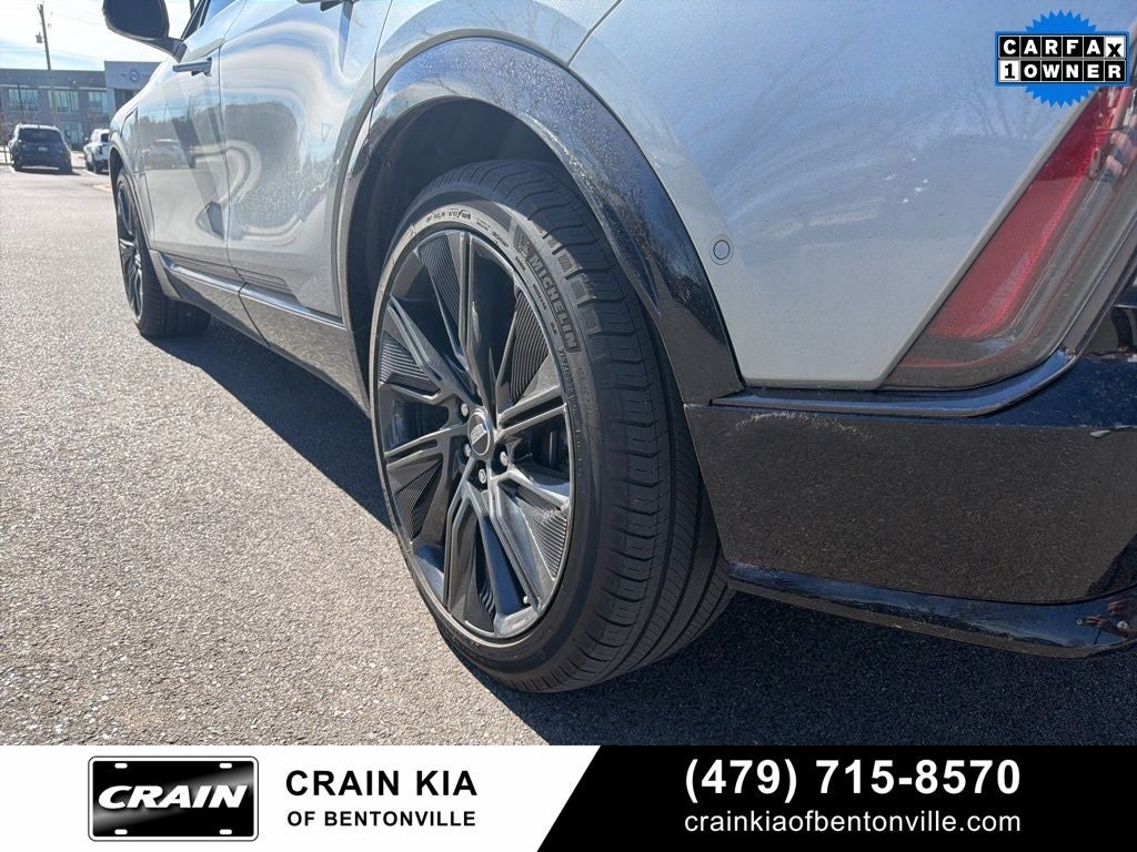 2024 Cadillac LYRIQ Sport - AWD / PANORAMIC SUNROOF / ONE OWNER