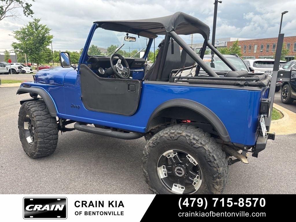 1986 Jeep CJ-7 4WD - AUTOMATIC / 4WD