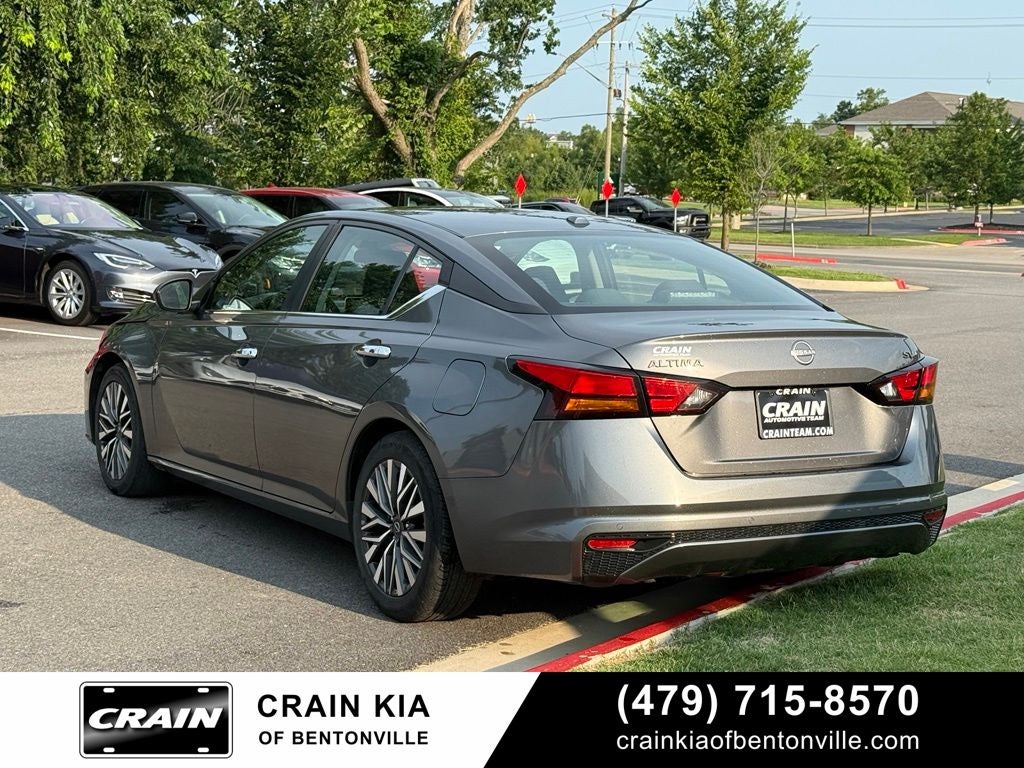 2024 Nissan Altima 2.5 SV - CLEAN CARFAX / ONE OWNER