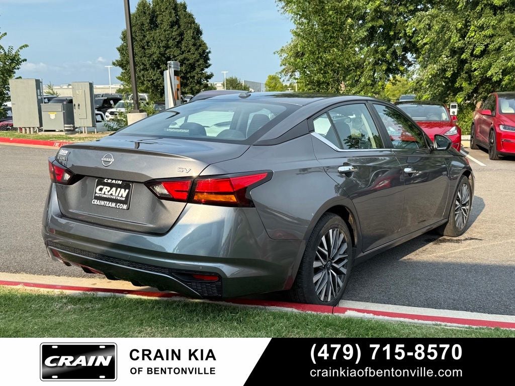 2024 Nissan Altima 2.5 SV - CLEAN CARFAX / ONE OWNER