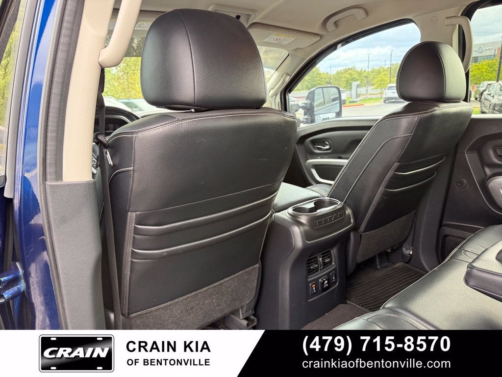 2017 Nissan Titan XD PRO-4X - 4WD / CLEAN CARFAX