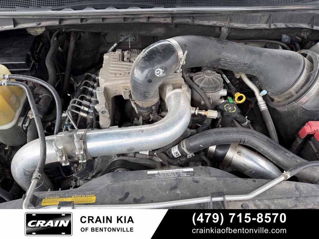 2017 Nissan Titan XD PRO-4X - 4WD / CLEAN CARFAX