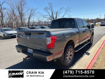 2019 Nissan Titan XD SV - 4WD / CLEAN CARFAX / ONE OWNER