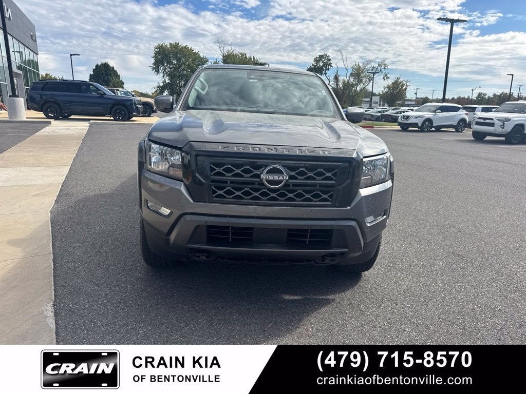 2023 Nissan Frontier SV