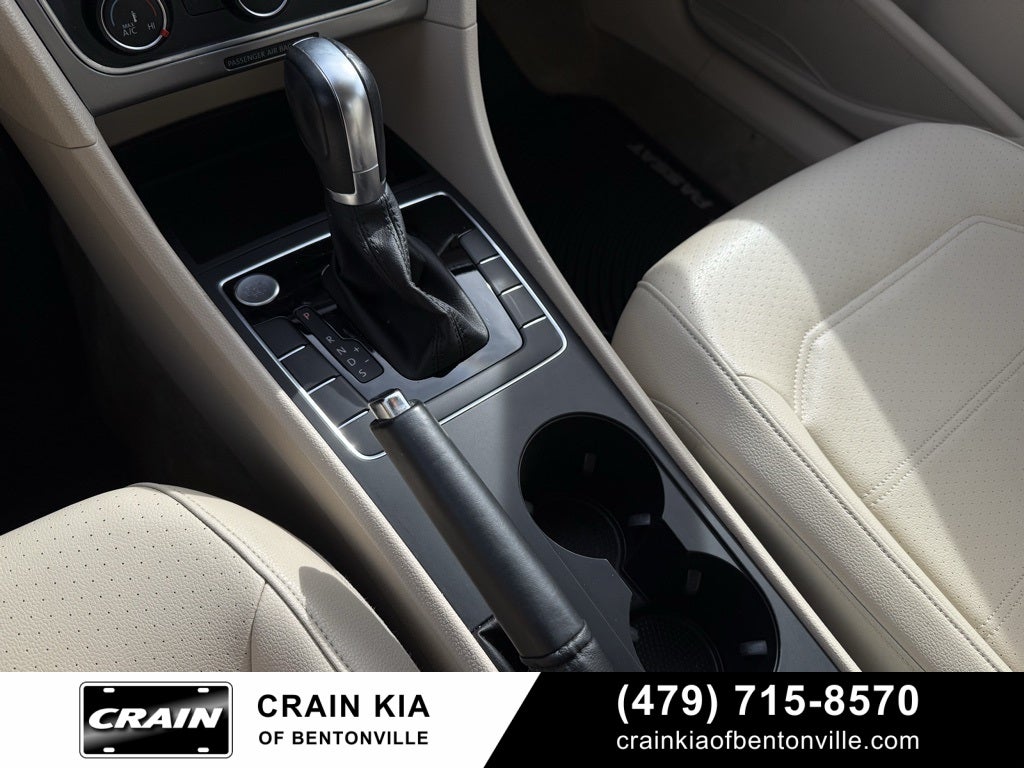 2015 Volkswagen Passat 1.8T Limited Edition - CLEAN CARFAX