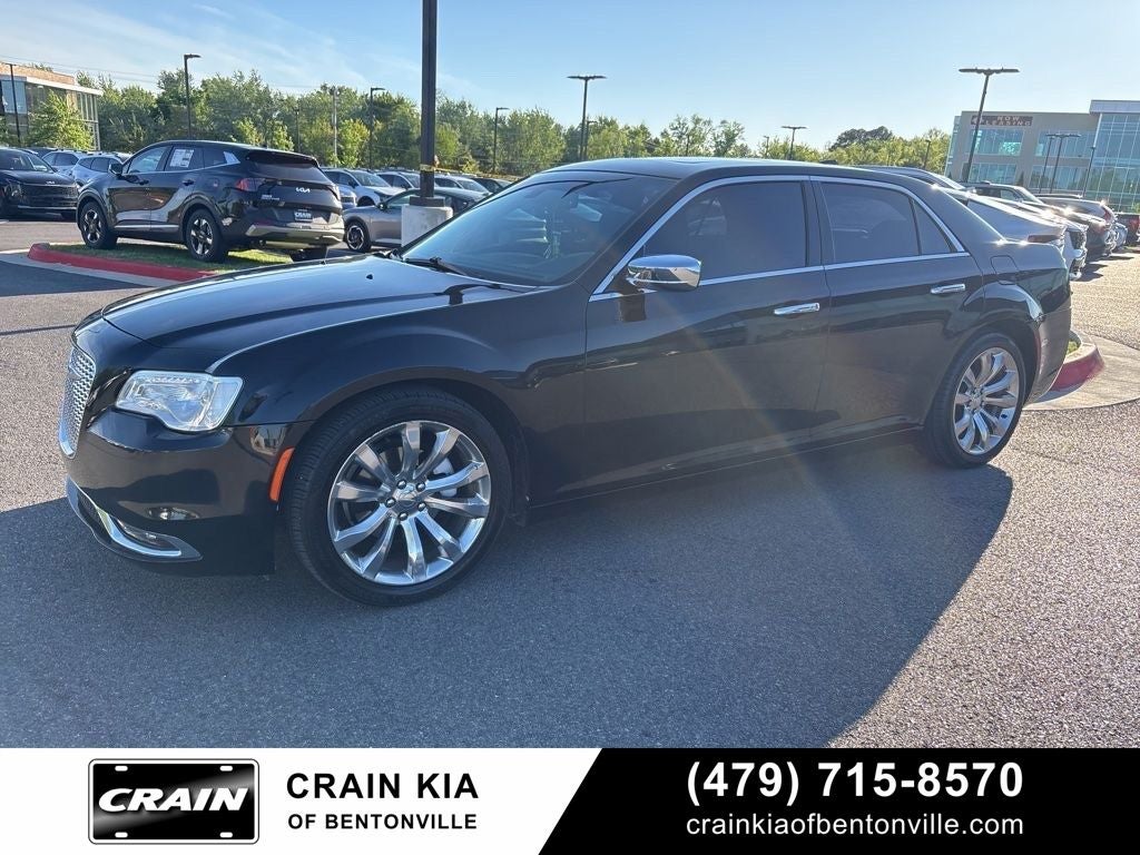 2017 Chrysler 300 C