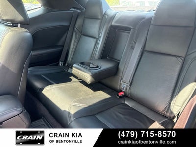 2017 Dodge Challenger R/T - CLEAN CARFAX / SUNROOF