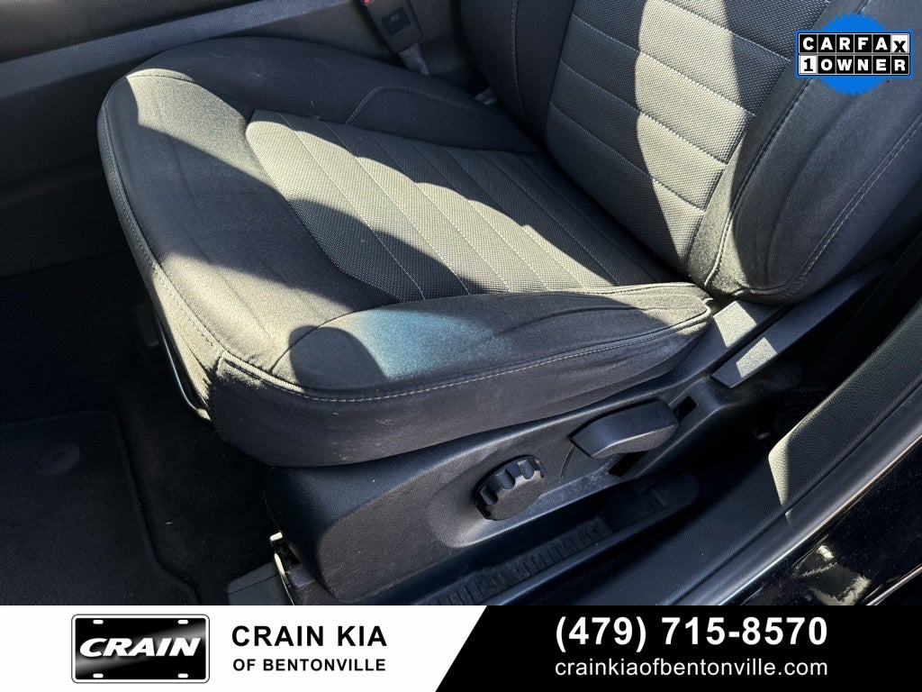 2016 Ford Edge SE - CLEAN CARFAX / ONE OWNER