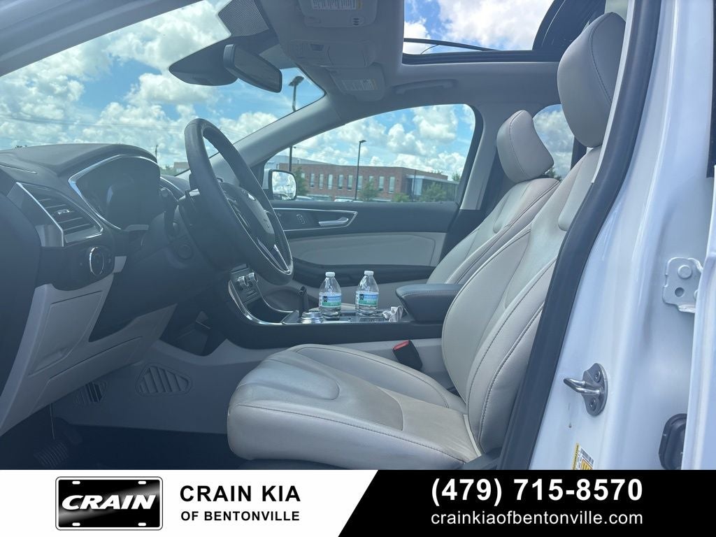2021 Ford Edge Titanium - AWD / PANO ROOF / CLEAN CARFAX