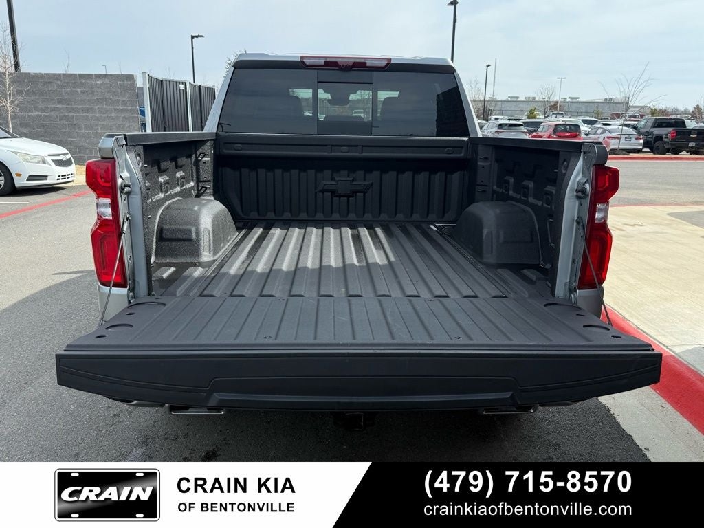 2025 Chevrolet Silverado 1500 High Country - 4WD / SUNROOF / ONE OWNER