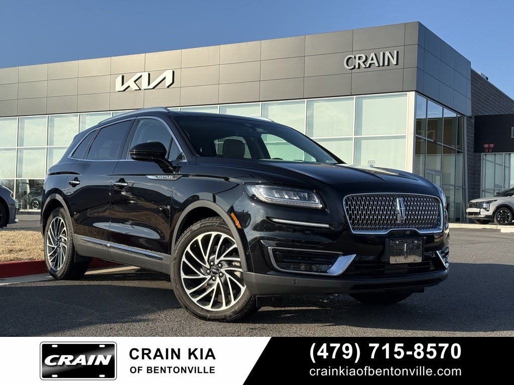 2020 Lincoln Nautilus Reserve - AWD / PANORAMIC SUNROOF / CLEAN CARFAX