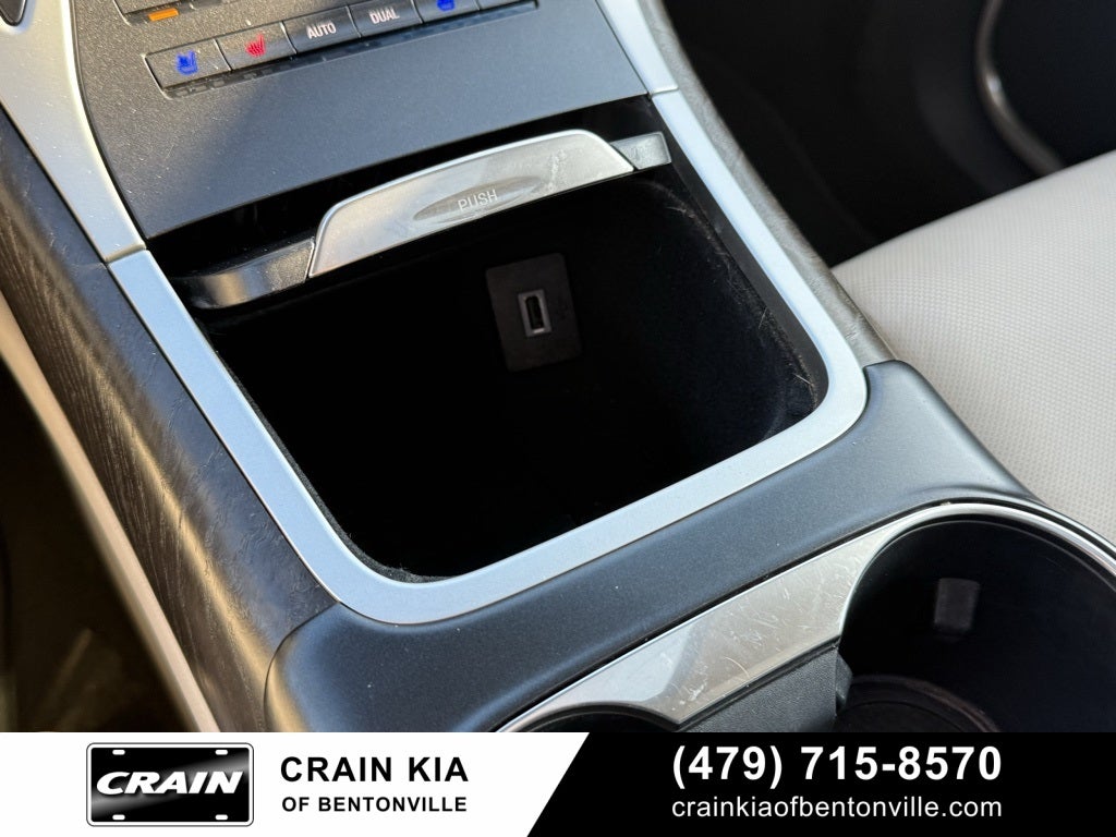 2020 Lincoln Nautilus Reserve - AWD / PANORAMIC SUNROOF / CLEAN CARFAX