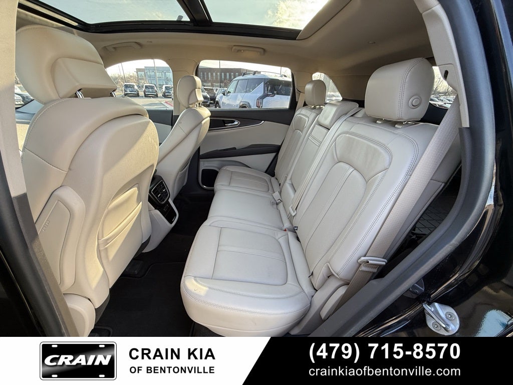 2020 Lincoln Nautilus Reserve - AWD / PANORAMIC SUNROOF / CLEAN CARFAX