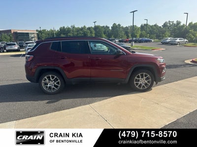 2022 Jeep Compass Latitude Lux - 4WD / CARFAX ONE OWNER